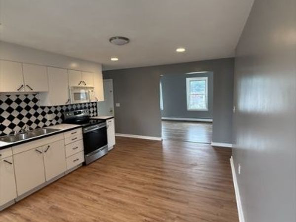 5 Washington Square, Unit 3, Gloucester, MA 01930
