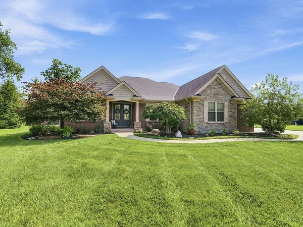 7520 Grand River Court, Maineville, OH 45039