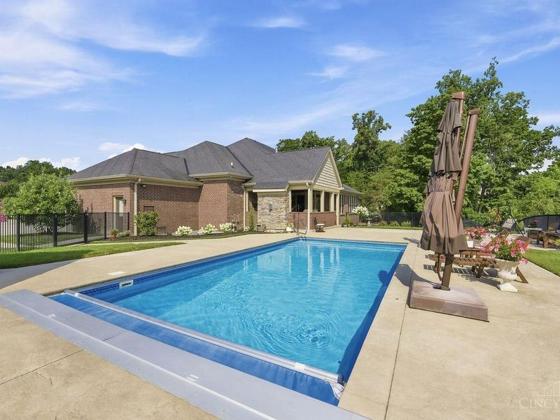 7520 Grand River Court, Hamilton Twp, OH 45039 Photo 19