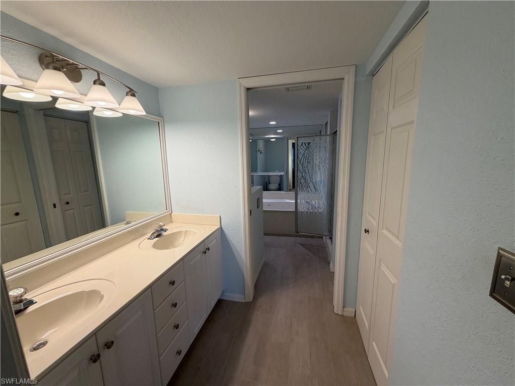 4194 Pensacola Ave, Estero, FL 33928 Photo