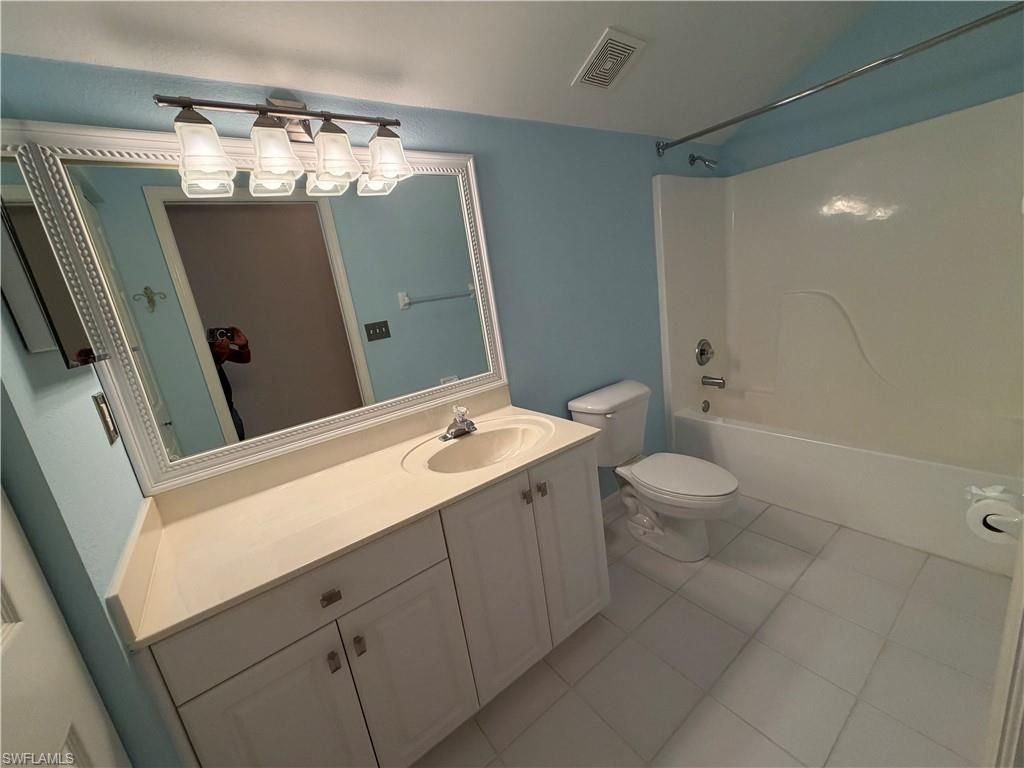 4194 Pensacola Ave, Estero, FL 33928 Photo