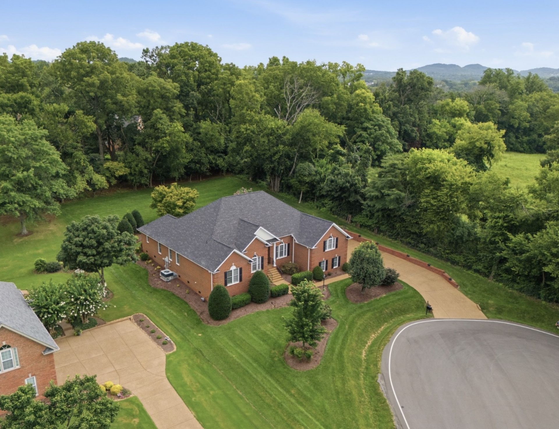 616 Burton Dr, Franklin, TN 37067 Main Photo