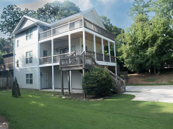 132 Poplar Street N, Athens, GA 30606