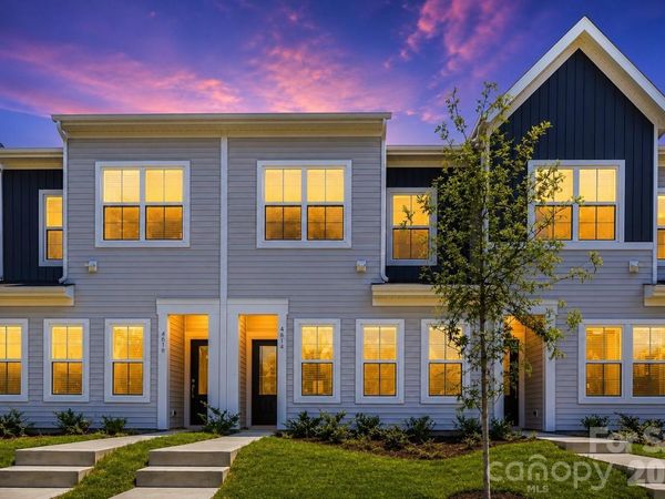 4614 Lakeview Road , Charlotte, NC 28216