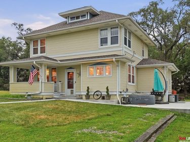 27700 S 148 Street, Firth, NE 68301