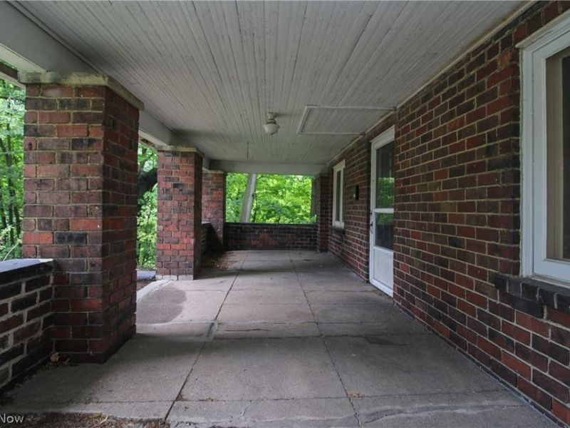 1719 Ohio Avenue, Youngstown, OH 44504 Photo 2