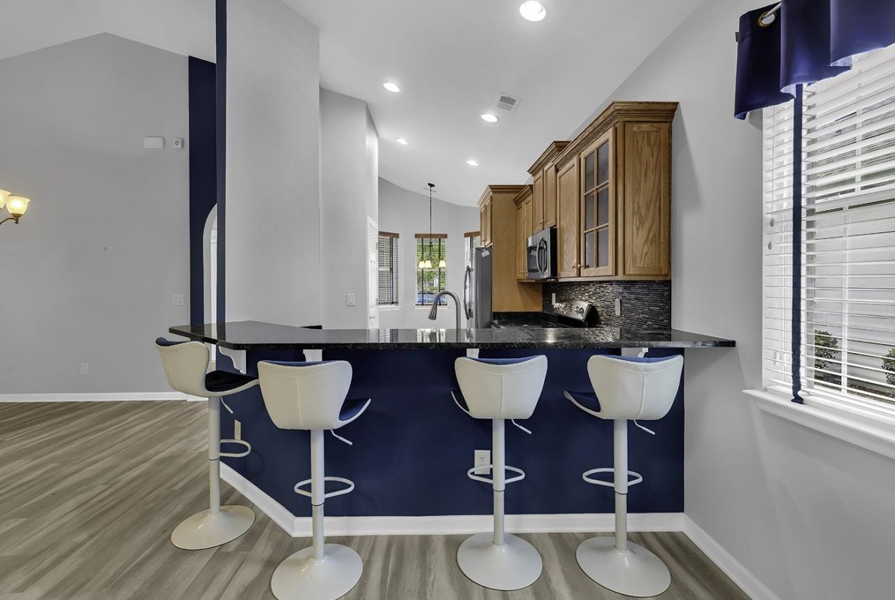 721 Bay Hill Ct.  Photo 20