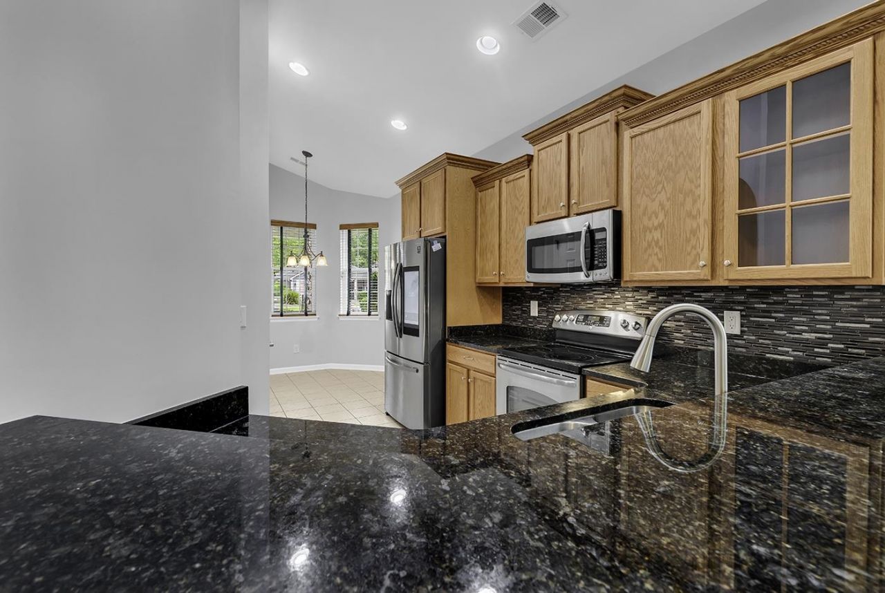 721 Bay Hill Ct.  Photo 21