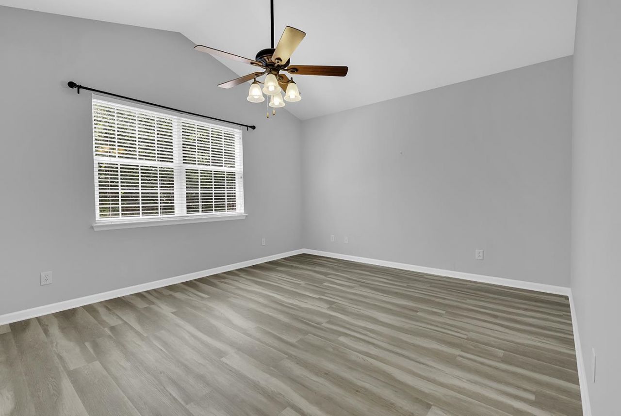 721 Bay Hill Ct.  Photo 31