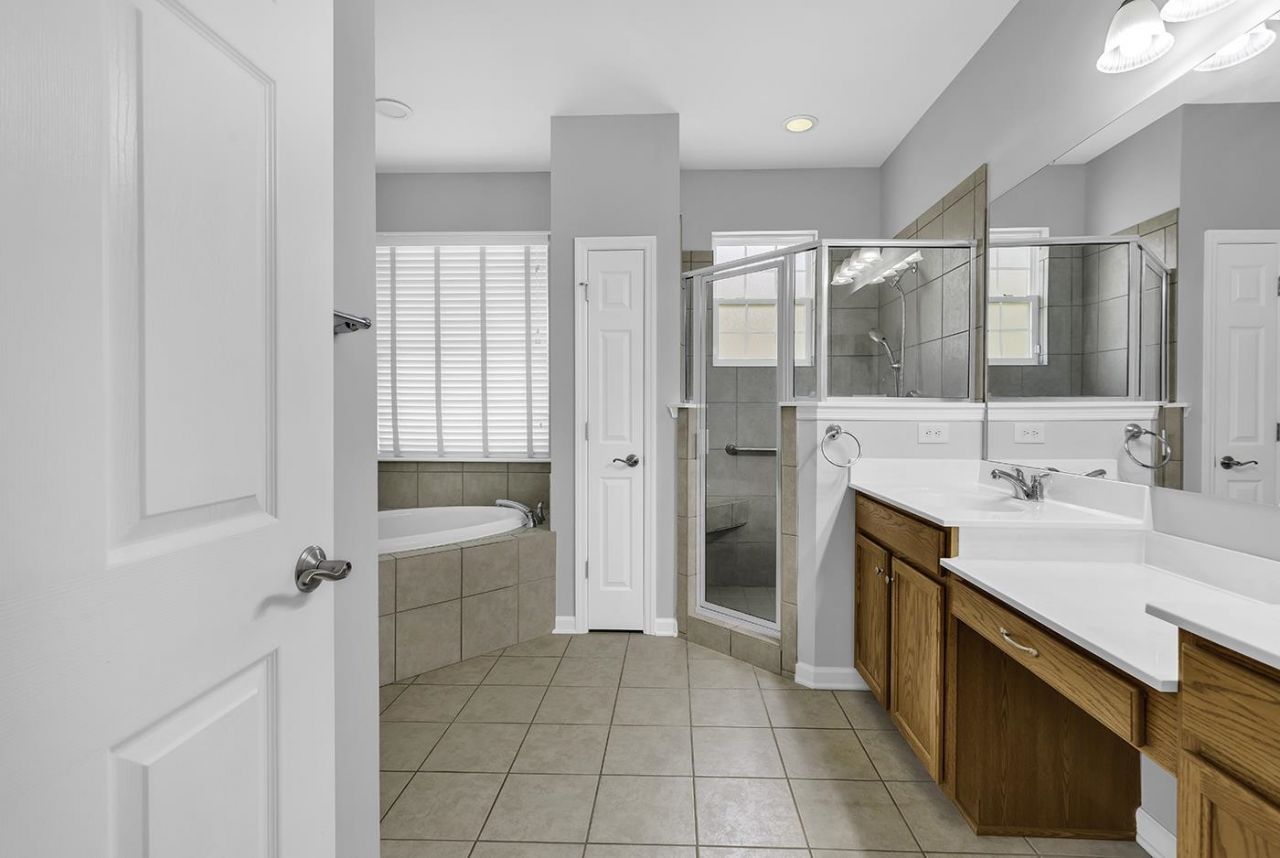721 Bay Hill Ct.  Photo 35