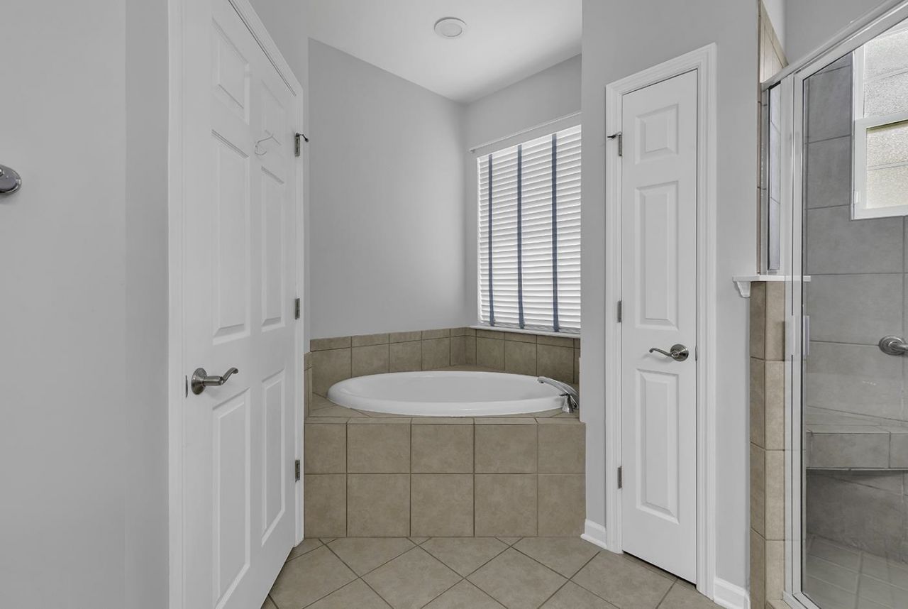 721 Bay Hill Ct.  Photo 36