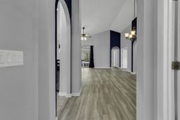 721 Bay Hill Ct.  photo 4