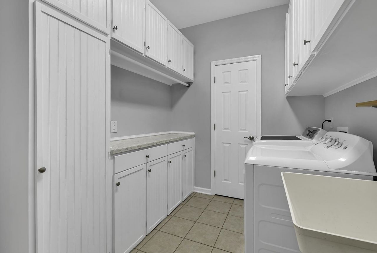 721 Bay Hill Ct.  Photo 42