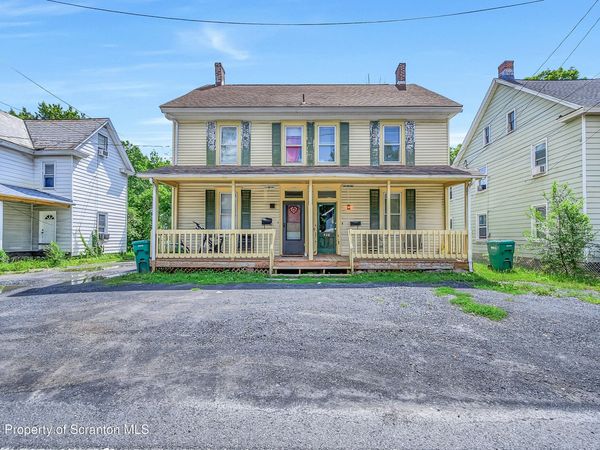 430 N 5th Street , Stroudsburg, PA 18360