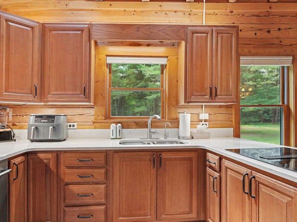 5280 East County Line Road S, Shepherd, MI 48883