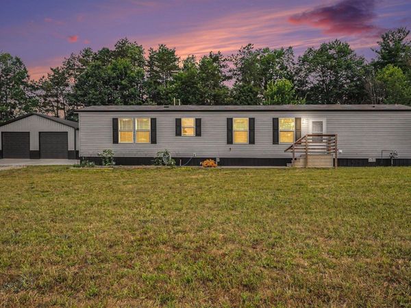 8985 Fordyce Road S, Shepherd, MI 48883