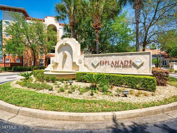10435 MIDTOWN Parkway, Unit 160, Jacksonville, FL 32246