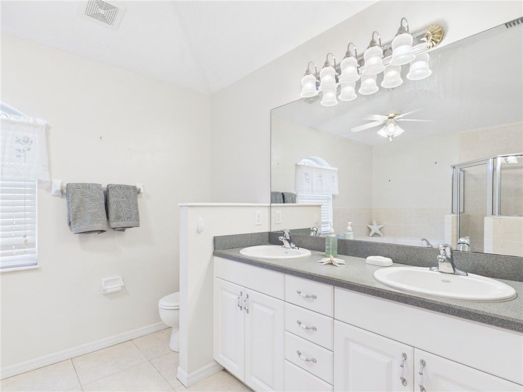 679 Atlantus Terrace, Sebastian, FL 32958 Photo