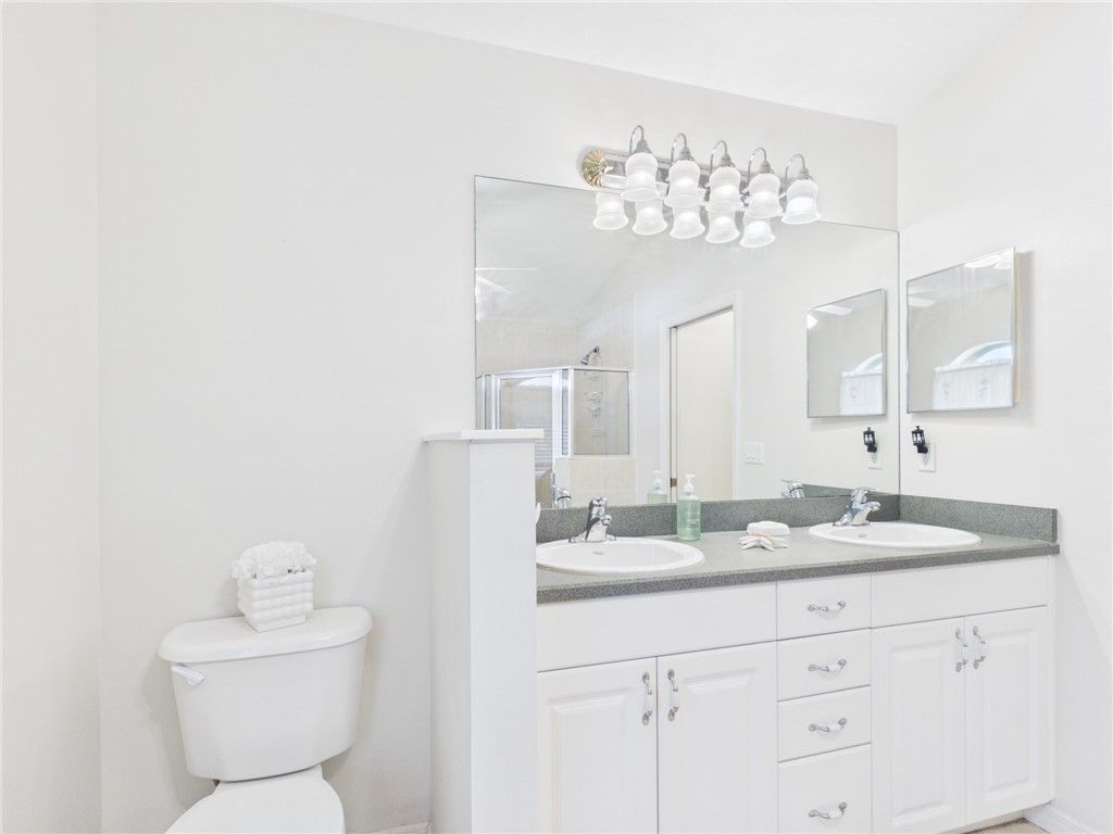 679 Atlantus Terrace, Sebastian, FL 32958 Photo