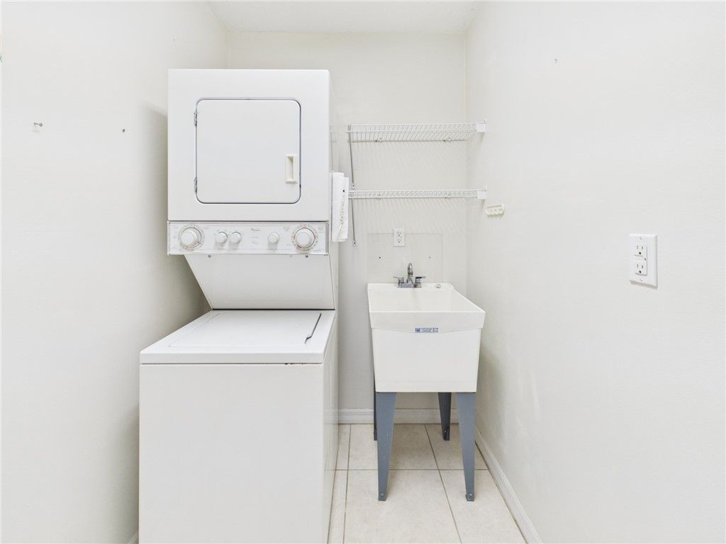 679 Atlantus Terrace, Sebastian, FL 32958 Photo