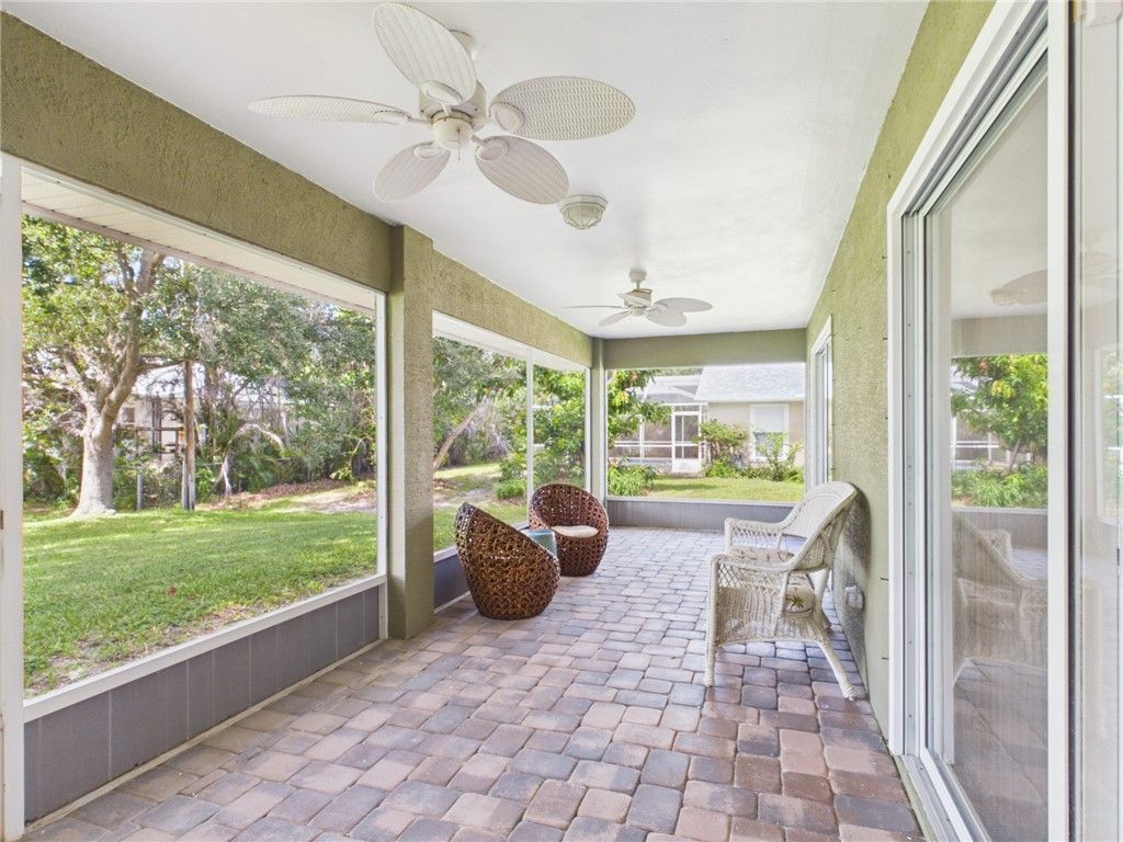 679 Atlantus Terrace, Sebastian, FL 32958 Photo