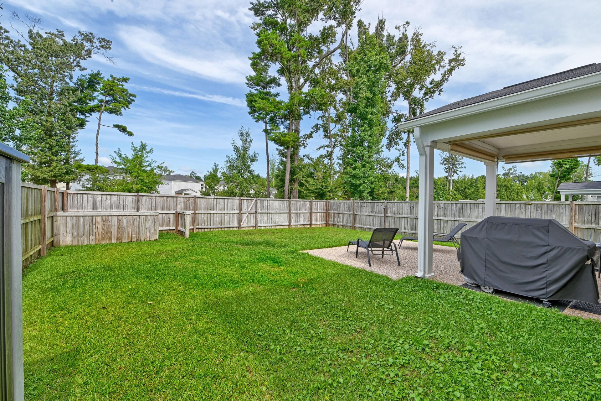 625 Jancus Street Photo 9