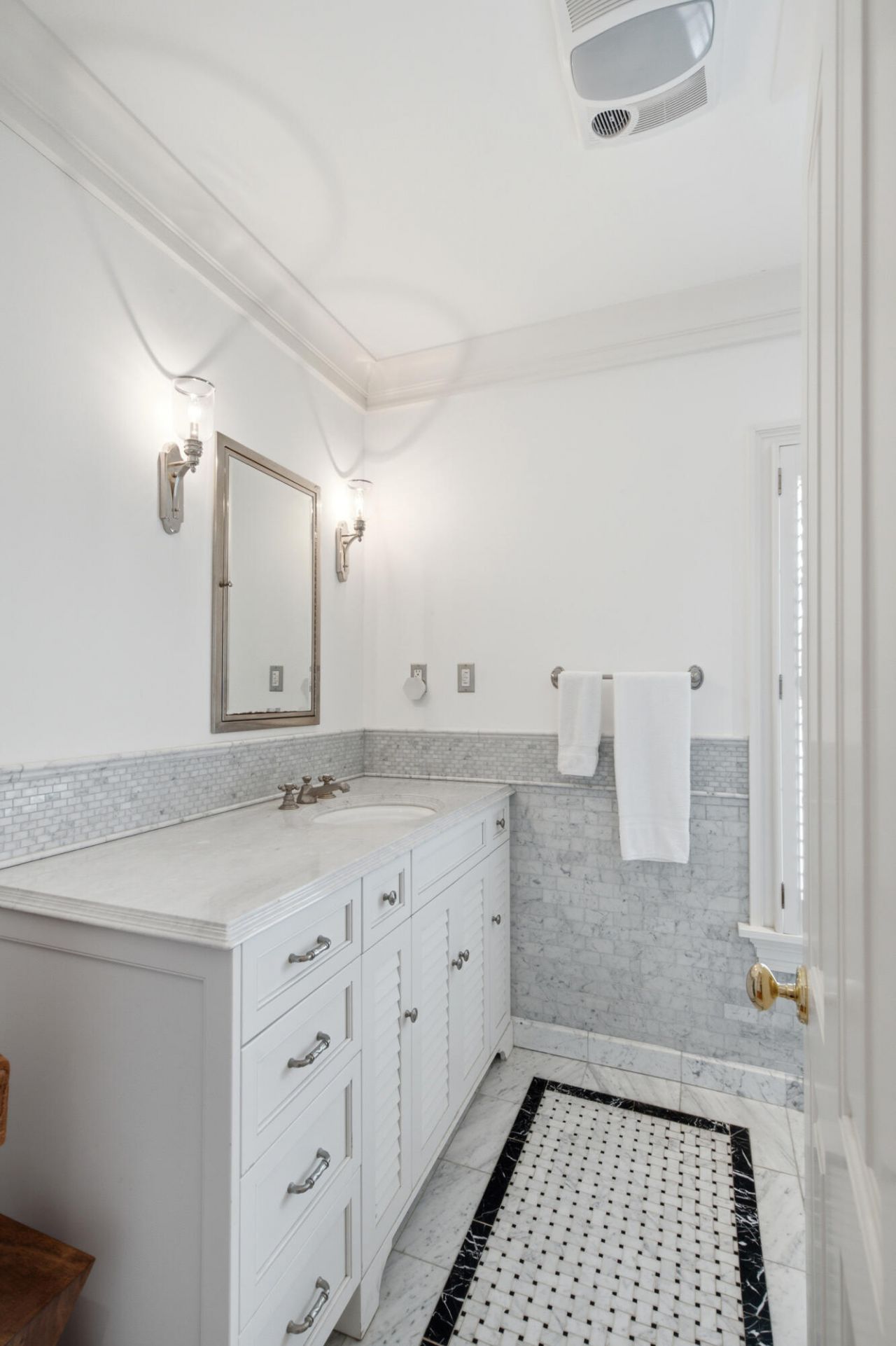 2668 Bayonne Street Photo 40