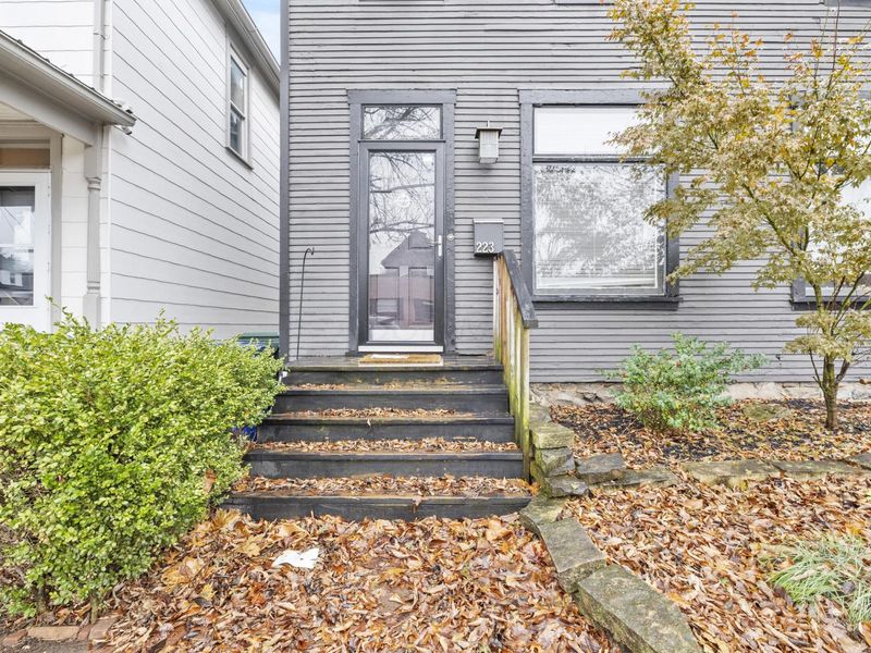 221-223 Thurman Avenue, Columbus, OH 43206 Photo 2