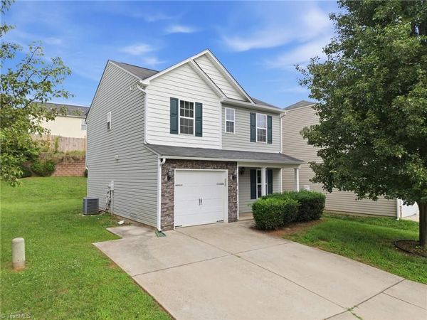 1475 Worchester Street , Kernersville, NC 27284