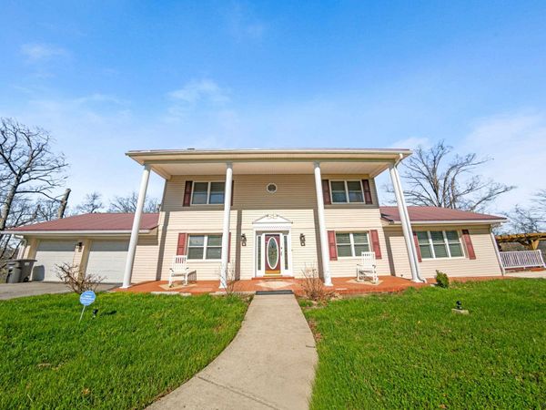 1410 Fairhill, Ashland, KY 41102