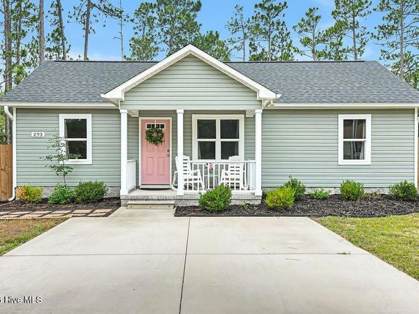 293 Cherry Road , Southport, NC 28461