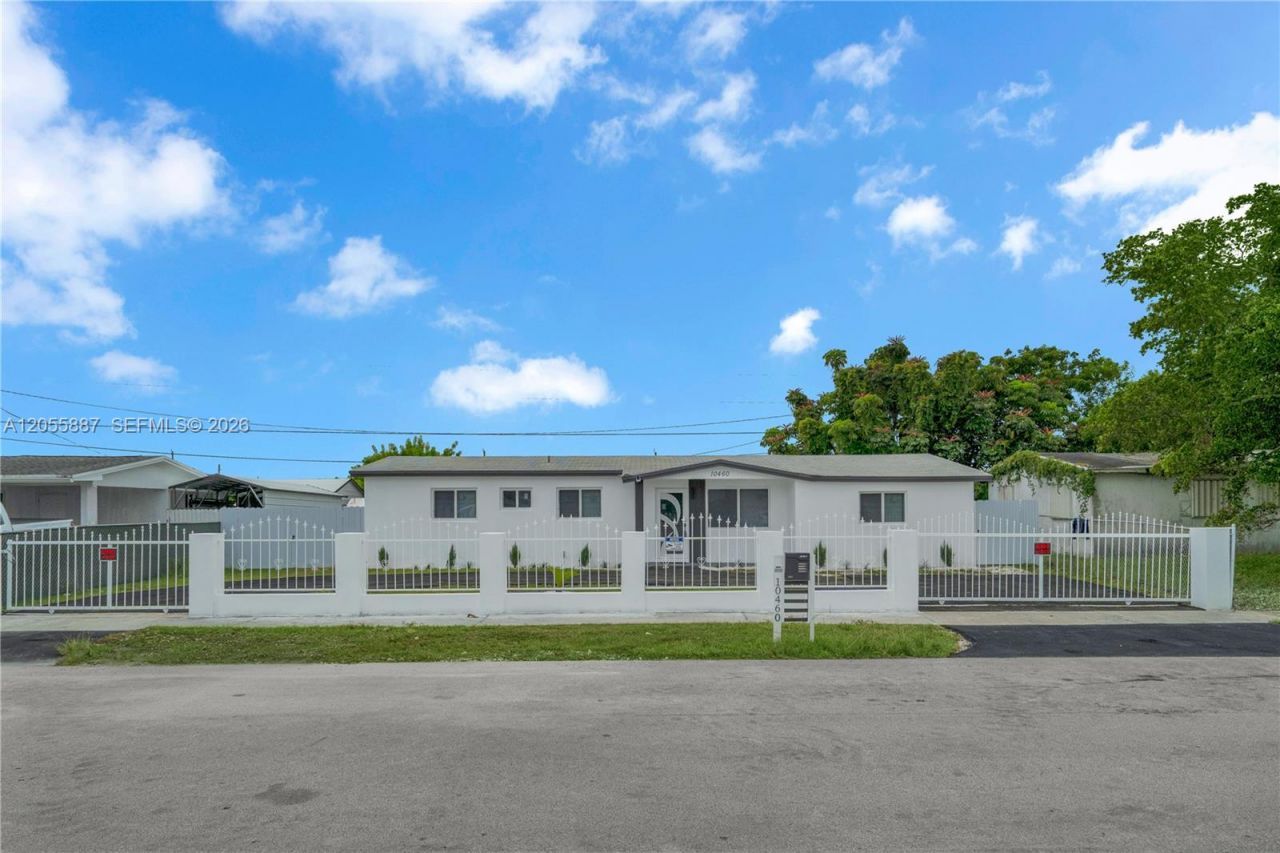 10460 SW 149 St, Miami, FL 33176 Photo