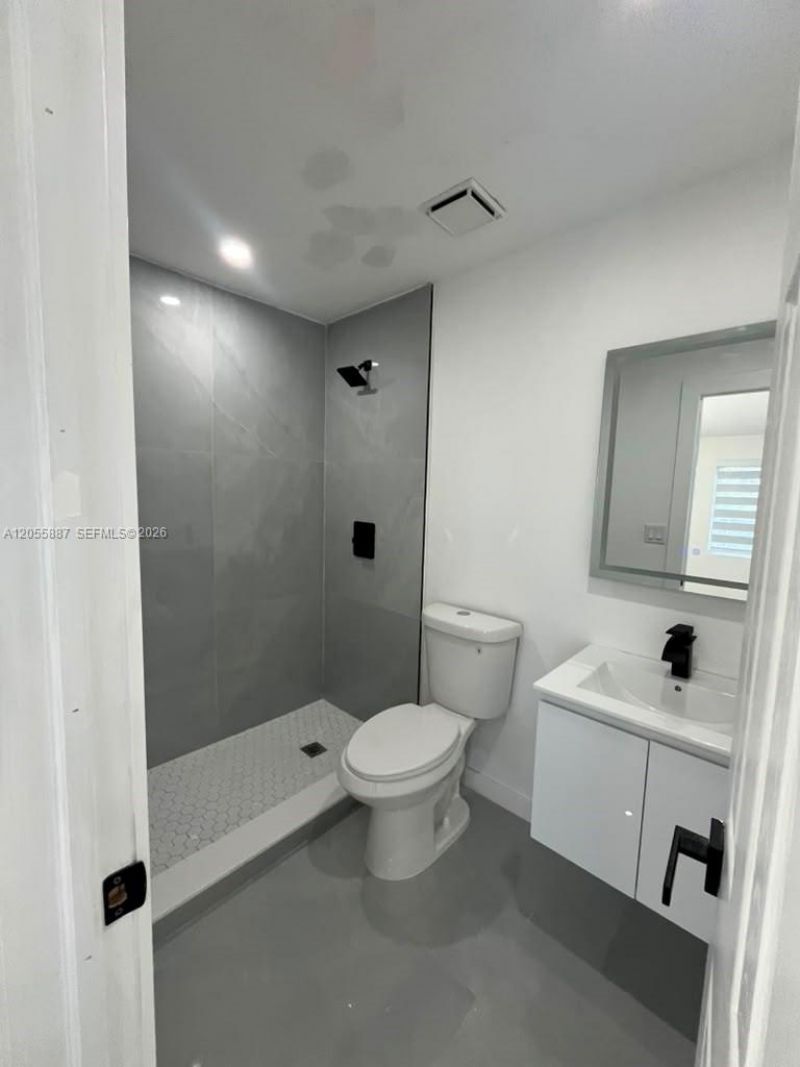 10460 SW 149 St , Miami, FL 33176 Photo