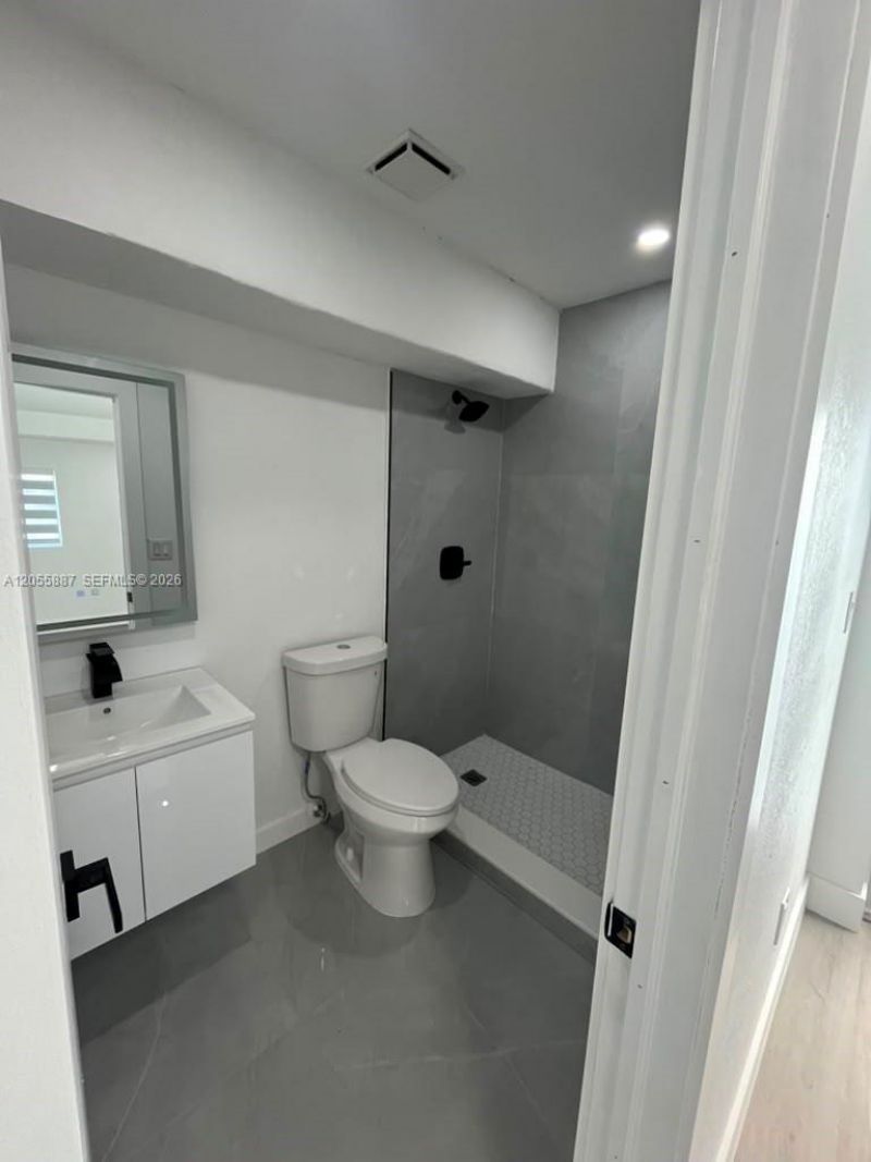 10460 SW 149 St , Miami, FL 33176 Photo