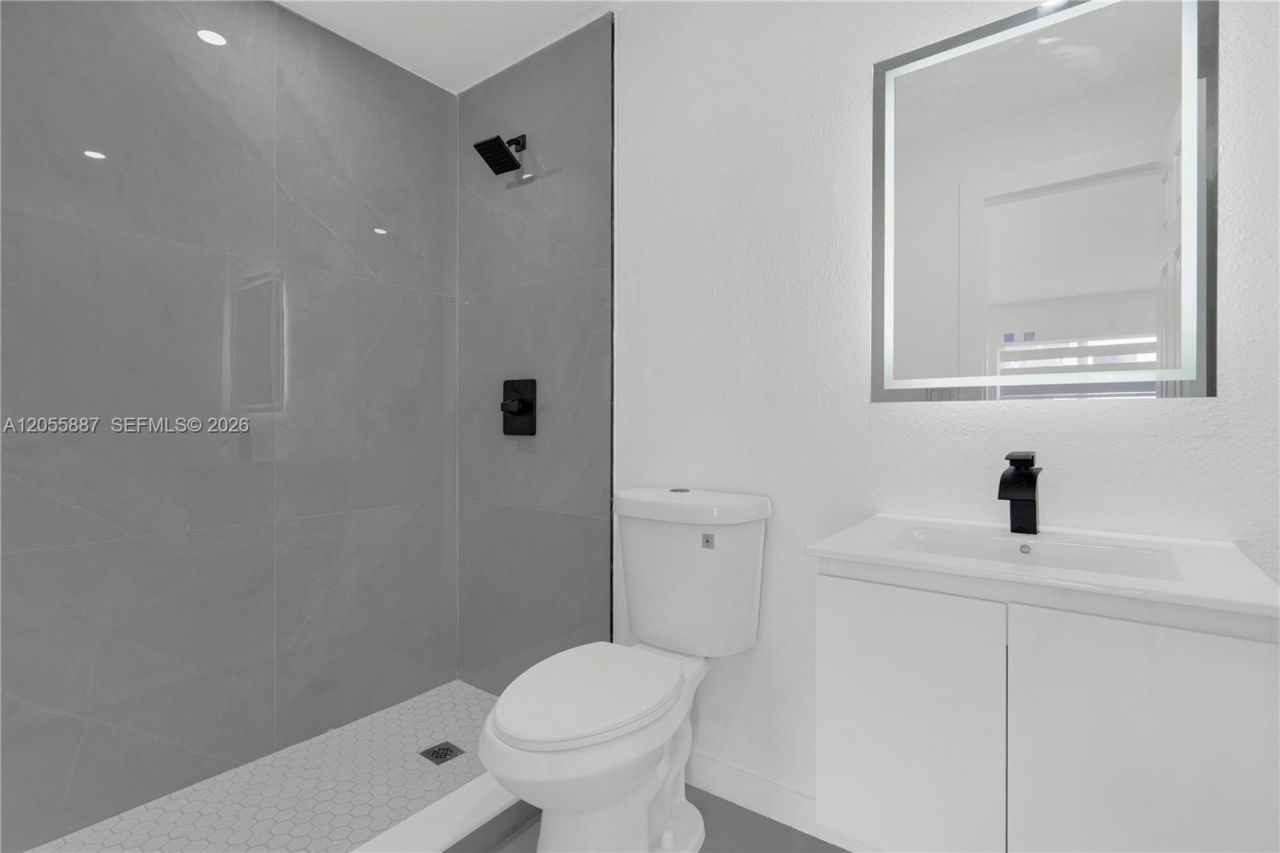 10460 SW 149 St, Miami, FL 33176 Photo