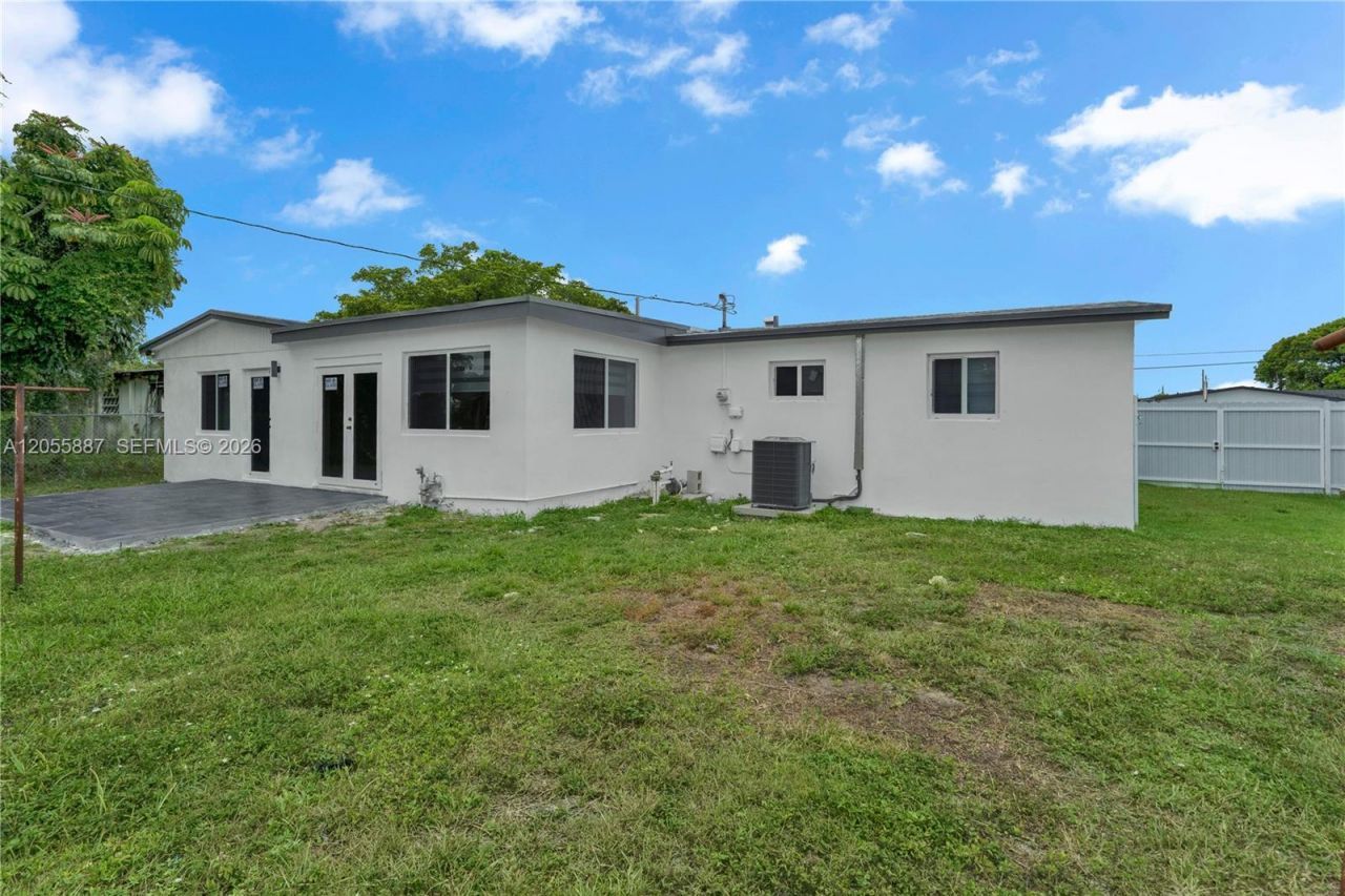 10460 SW 149 St, Miami, FL 33176 Photo
