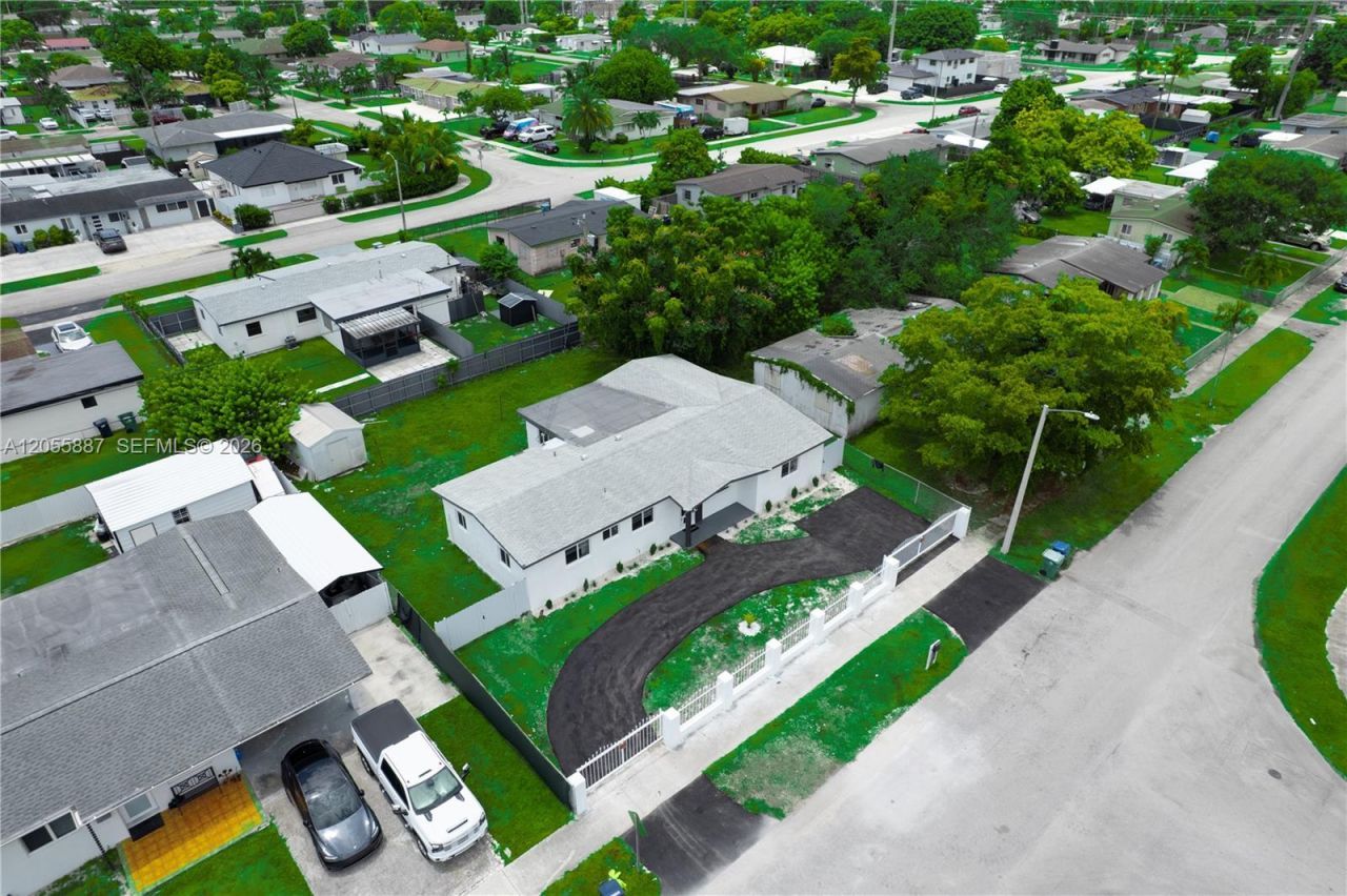 10460 SW 149 St, Miami, FL 33176 Photo