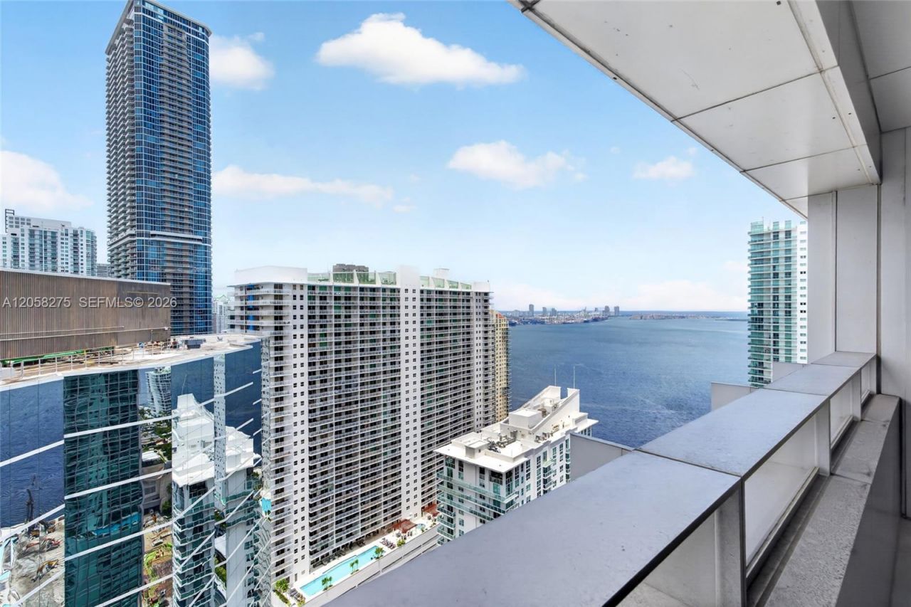 1395 Brickell Ave, Unit 2813, Miami, FL 33131 Photo