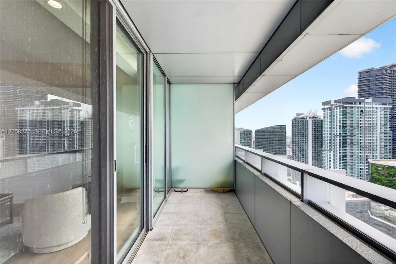 1395 Brickell Ave, Unit 2813, Miami, FL 33131 Photo
