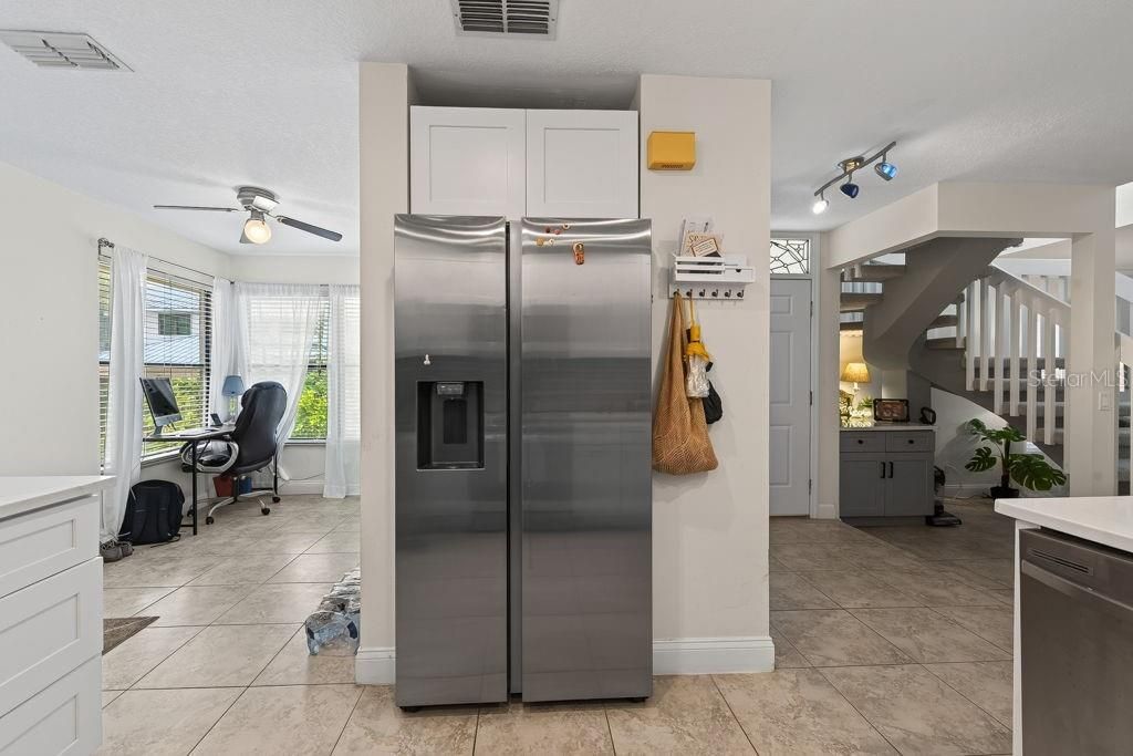 1672 Watermark Circle Ne, Saint Petersburg, FL 33702 Photo