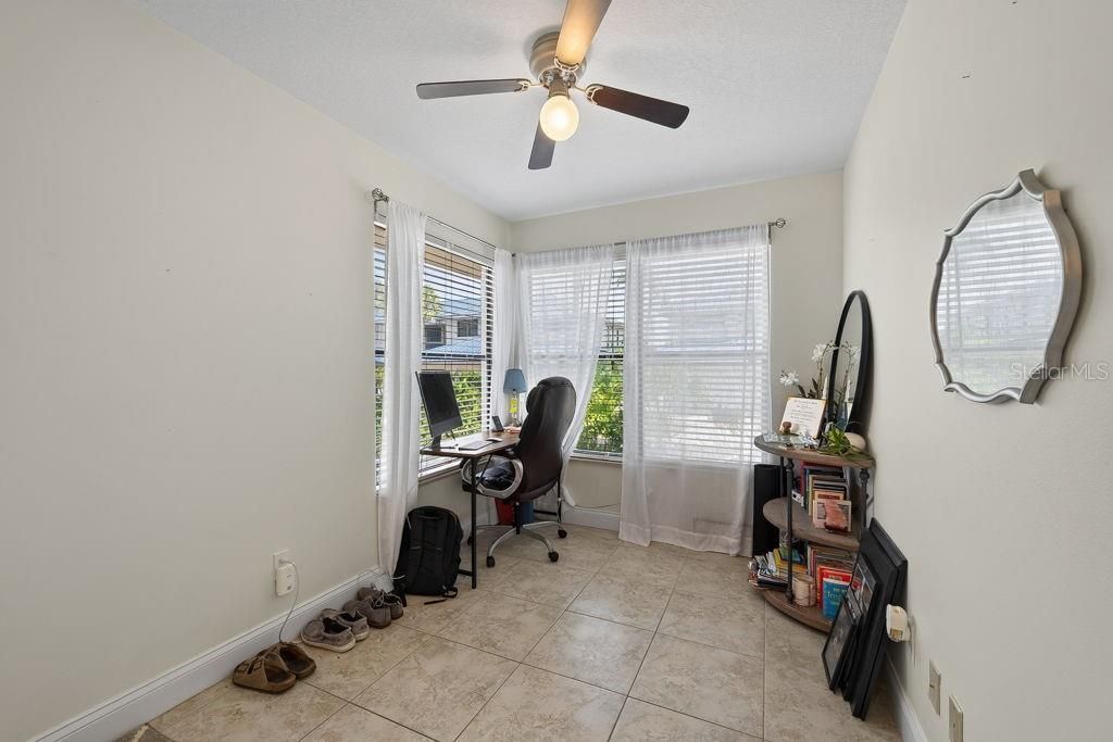 1672 Watermark Circle Ne, Saint Petersburg, FL 33702 Photo