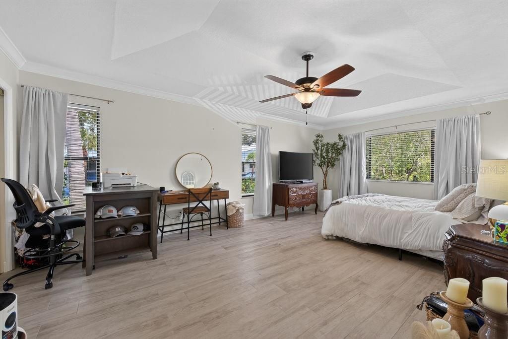 1672 Watermark Circle Ne, Saint Petersburg, FL 33702 Photo