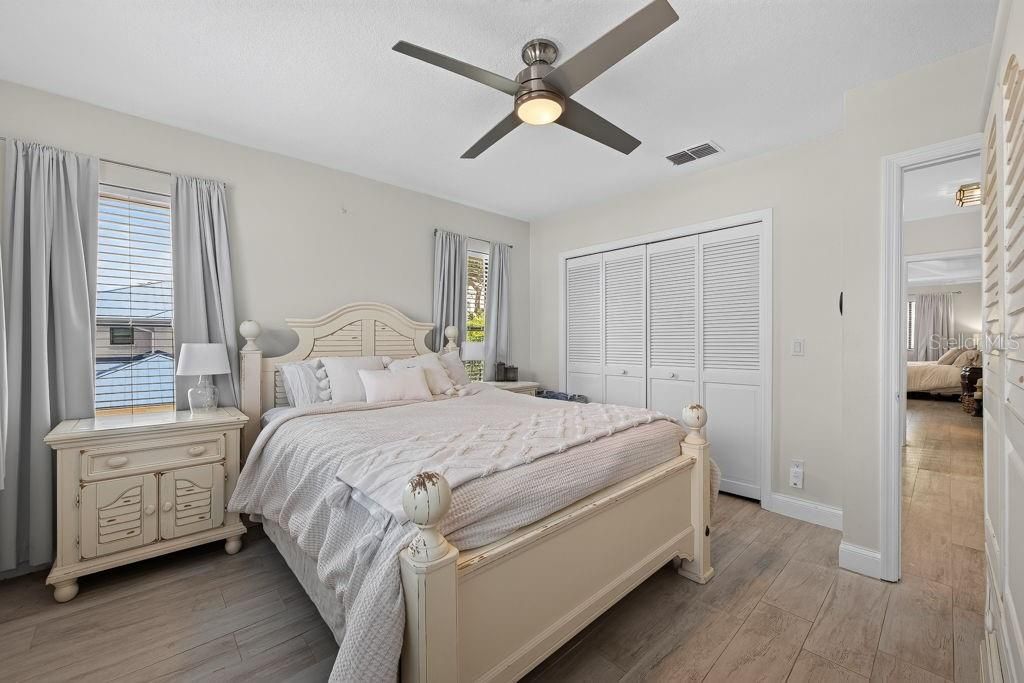 1672 Watermark Circle Ne, Saint Petersburg, FL 33702 Photo