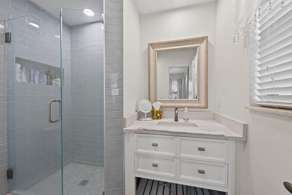 1672 Watermark Circle Ne, Saint Petersburg, FL 33702 Photo