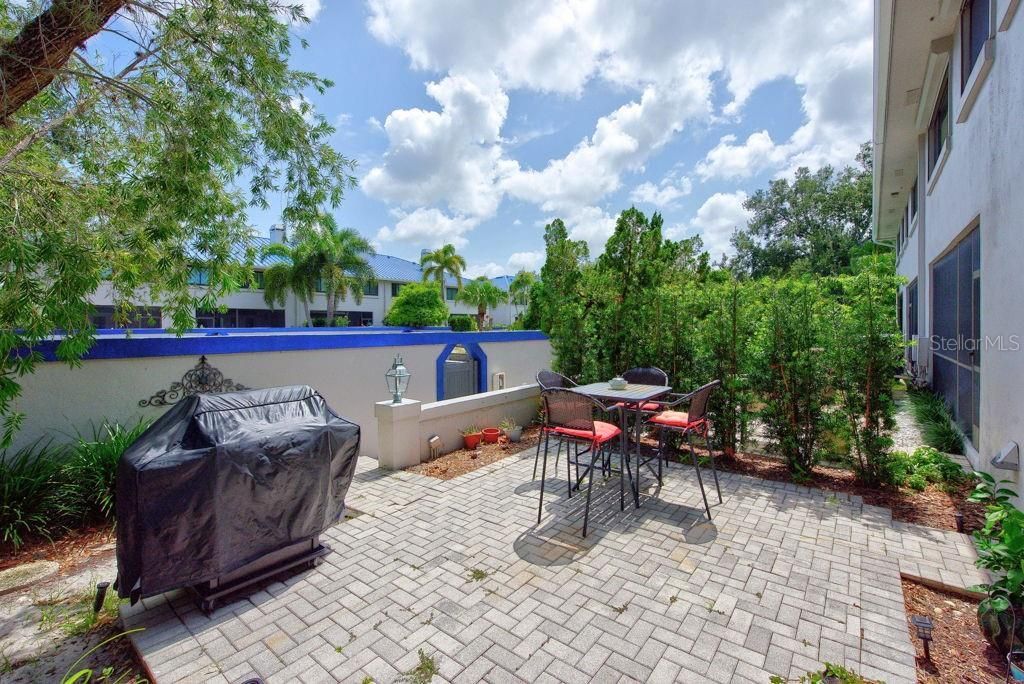 1672 Watermark Circle Ne, Saint Petersburg, FL 33702 Photo