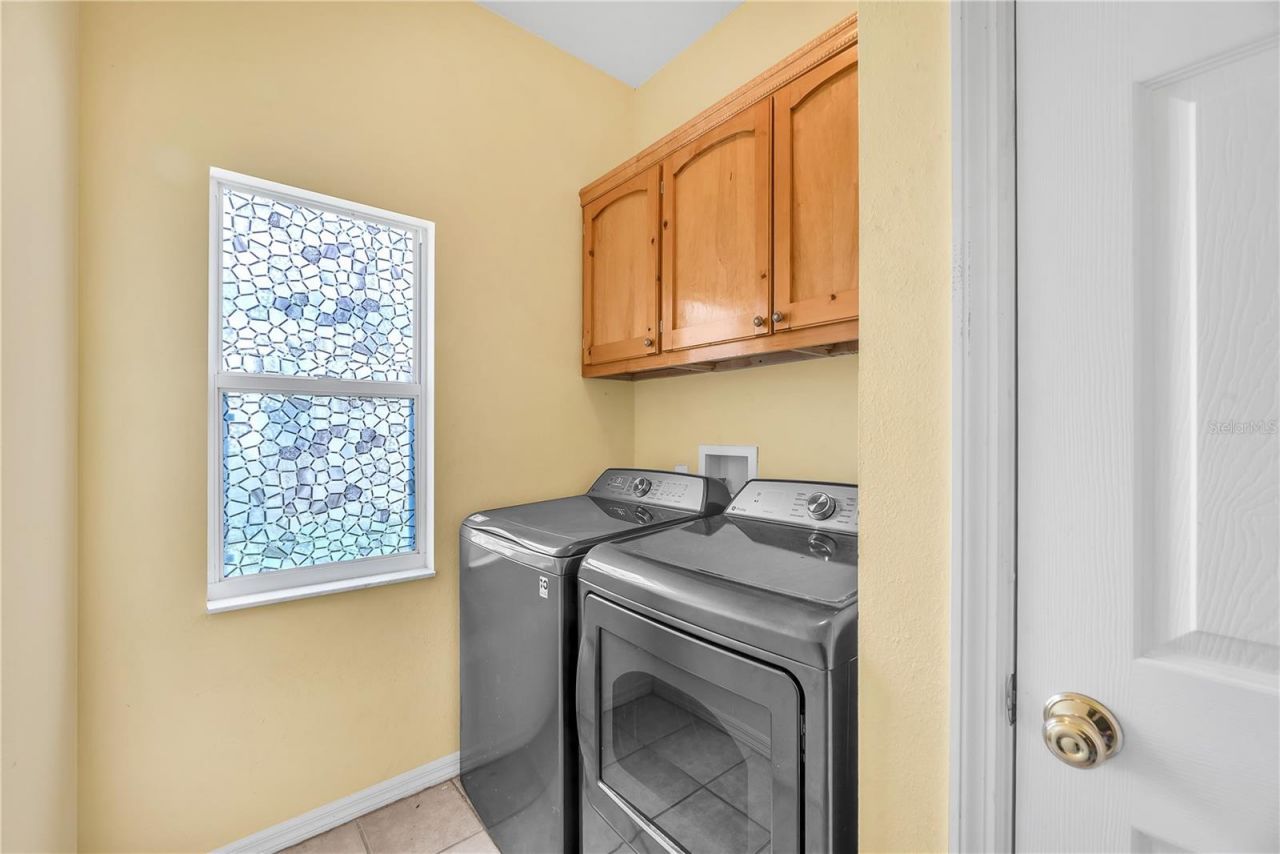 4306 Orange Ridge Court , Valrico, FL 33596 Photo