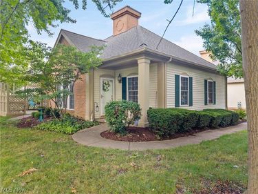 3061 Macintosh Drive, Unit 3061, Westlake, OH 44145