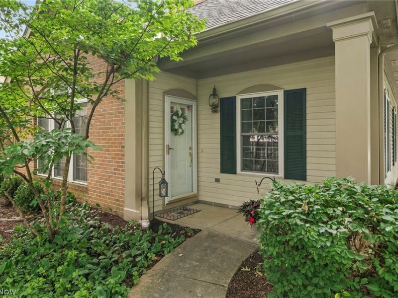 3061 Macintosh Drive, Unit 3061, Westlake, OH 44145 Photo 3