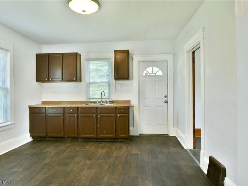 260 Austin Avenue NW, Warren, OH 44485 Photo 16