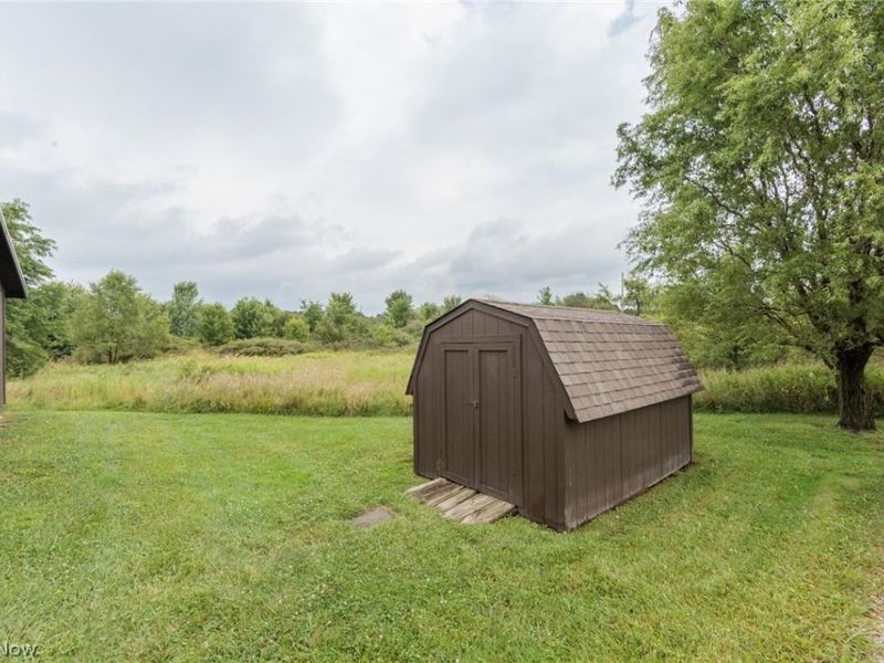 3443 W Britton Road, Burbank, OH 44214 Photo 36